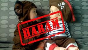 Katar İmamları Çocuk Giysilerinde Hayvan Resimlerini Yasakladı