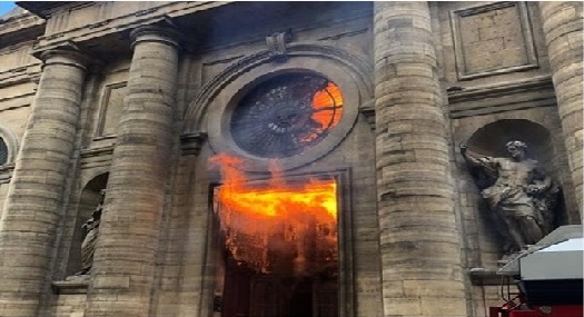 Avrupa Kiliselerinde Neler Oluyor?