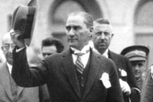 Atatürk Hakkındaki Tarihi Belge